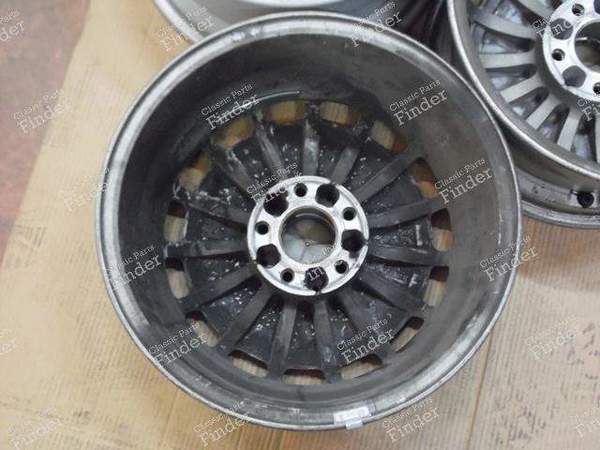 16-inch wheels - MERCEDES BENZ SL (R129) - 12940000102 ou A1294000102 équivalentes à 1294010602 ou A1294010602- 7