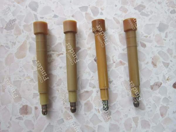 SET mit 4 STRÜMPFUNGEN von STRÜMPFEN - PEUGEOT J7 - 0