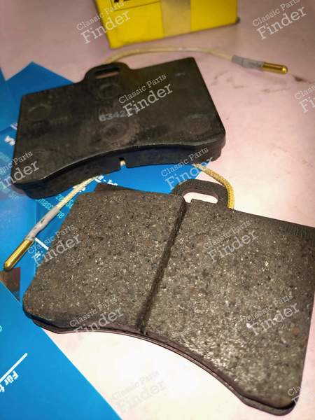 Front brake pads - CITROËN CX - WVA20356- 0