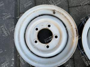 Land Rover Defender 5 roues - LAND ROVER Land Rover / Defender - thumb-3