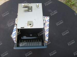 Aschenbecher in der Mittelkonsole - DATSUN Pulsar / Cherry / 310 (N10) - 68800M7811- thumb-1