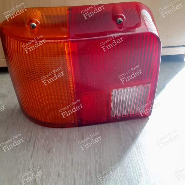 Left rear light - PEUGEOT 205 - 20970 G / 973- 0