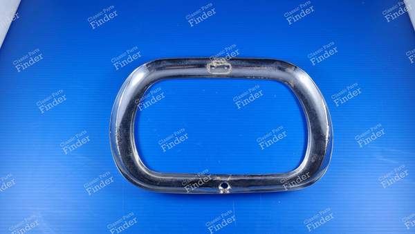 Umreifung von Fernscheinwerfern - PEUGEOT 404 Coupé / Cabriolet - 3