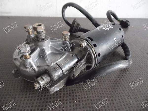 MOTEUR ESSUIE-GLACE - SL R129 - MERCEDES BENZ SL (R129) - Mercedes A1298202242 Bosch 0390241412CDP- 2