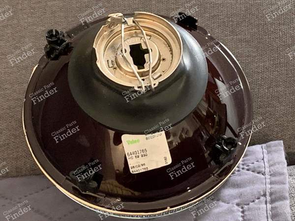 Cibié-Optik - Gerade Außenseite - RENAULT 20 / 30 (R20 / R30) - 230 / 64401765- 1