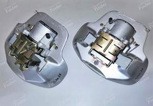 1 pair of Lucas/Girling front brake callipers - PEUGEOT 504 Coupé / Cabriolet