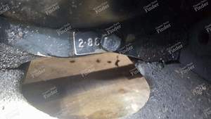 Jaguar Daimler Stub Axle - Front Left Or Right - XJ6 XJ12 Series 2 & 3, XJS (CCC5136, CAC1102)