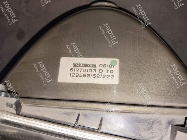 Right headlight - PEUGEOT 604 - 6210.71 / 129588 / 52222- 2