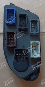 Platine de commande porte conducteur - RENAULT Safrane - thumb-1