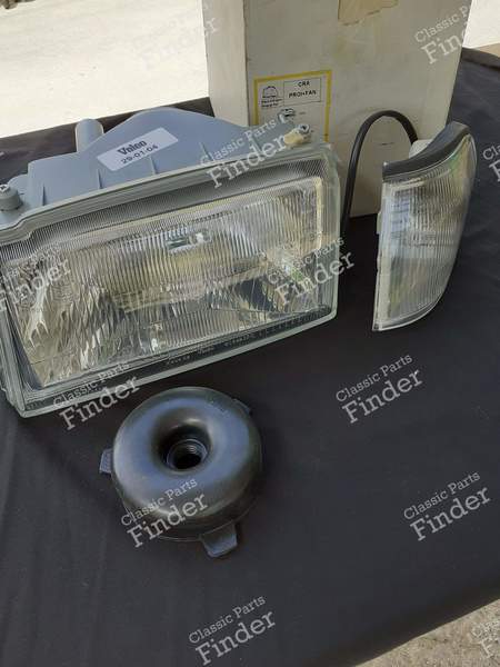 Frontoptik + linker Blinker - FIAT Uno / Duna / Fiorino - 084324 / 7700027 / 60944091- 0