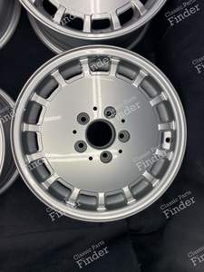 'Sportline Gullideckel' Alloy Wheels 7Jx15 ET41 - MERCEDES BENZ E (W124) - 1244010902- thumb-3