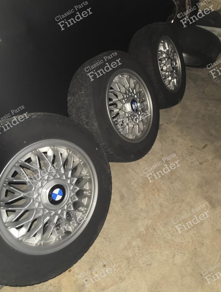 Set de 4 jantes BBS - Version IX - BMW 3 (E30) - 1779312 / 357ET45- 2