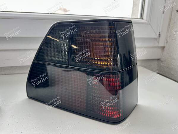 Feux arrière 'Magic Color Black' - VOLKSWAGEN (VW) Golf II / Jetta - 1