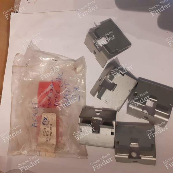 Klammern zur Befestigung des vorderen Stoßfängers - CITROËN BX - 95631058