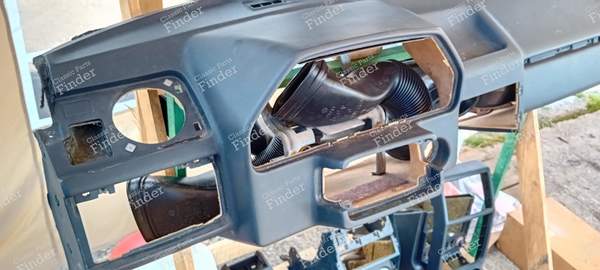 Tableau de bord avec console centrale - AUDI 100 / 200 / 5000 (C3) - 443857041- 3