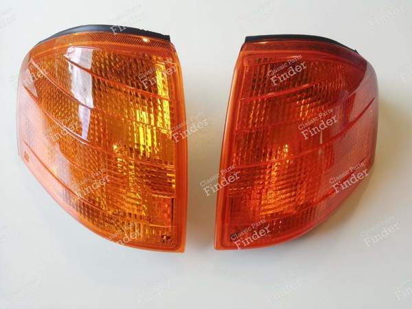 Paar gelbe Blinklichter - MERCEDES BENZ C (W202) - Equiv. A2028260143 (L) / A2028260243 (R)- 9
