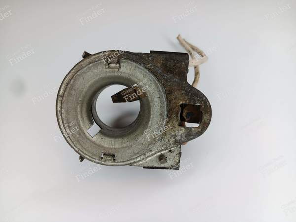Douille d'ampoule de feu de brouillard / de stationnement - MERCEDES BENZ /8 (W114 / W115) - A0008263782- 0