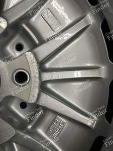 Jantes en alliage originales 'Gullideckel Fuchsfelgen' 5Jx14 ET50 - MERCEDES BENZ 190 (W201) - 2014000702- thumb-9