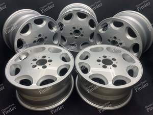 E500 OEM 8 Holes Alloy Wheels 8Jx16 ET34 - MERCEDES BENZ E (W124)