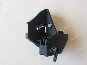 Left front turn signal bracket - PEUGEOT 205