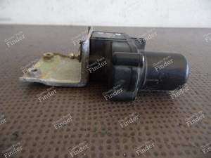 TAILGATE SERVO-MOTOR - PORSCHE 928 - 92862440702 équivalente à 92862440700  ou 928624407BX- thumb-1