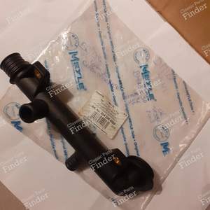 Flansch für den Anschluss des Kühlmittelschlauchs - BMW 3 (E30)