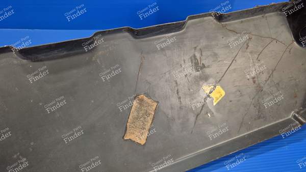 Blech Querträger Boden hinten - Kombiversion - PEUGEOT 204 - 724136- 3