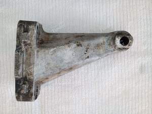 Support de moteur droit - MERCEDES BENZ /8 (W114 / W115) - A1152230804- thumb-1