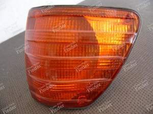 LEFT TURN SIGNAL 1305620913 MERCEDES CLASS S W116 for MERCEDES BENZ S (W116)