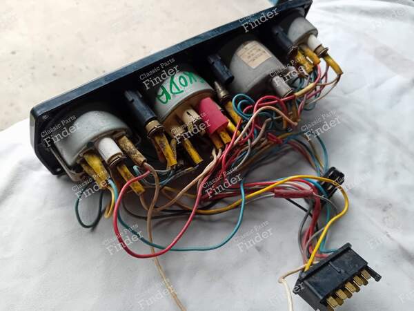 Bloc compteurs / manos - SKODA Type 742/746 - 3