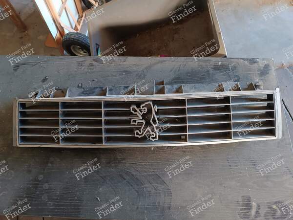 Kühlergrill – Phase 2 - PEUGEOT 305 - 9251369780- 0