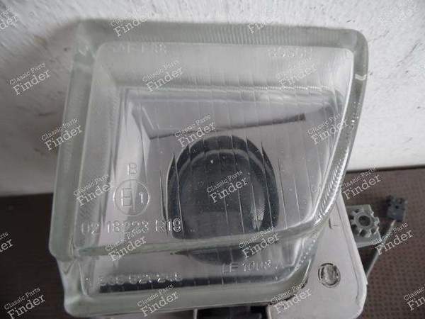 LEFT FOG LAMP PHASE 1 - MERCEDES BENZ SL (R129) - Bosch 0305120001  Mercedes 1298200156 ou A1298200156- 1