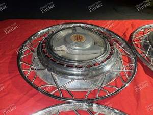 Ein Set zu 4 Radkappen mit Schmetterlingen - CITROËN DS / ID - thumb-5