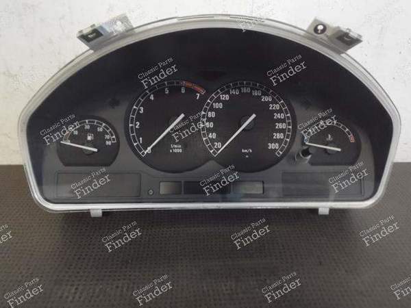 INSTRUMENTENKOMBINATION - BMW 8 (E31) - 62111383023- 9