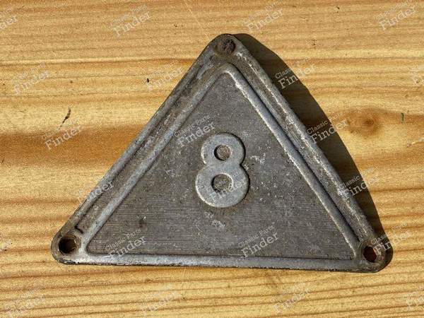 Triangle 8 se fixant sur l'aile arrière - CITROËN Rosalie - 0