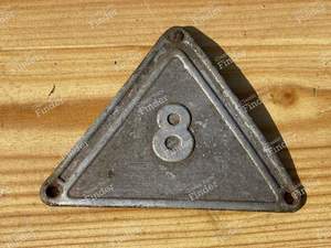 Triangle 8 se fixant sur l'aile arrière - CITROËN Rosalie