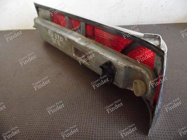 FEU ARRIERE GAUCHE - MERCEDES BENZ W111 / W112 (Heckflosse) - K13325 / A1118200964- 7
