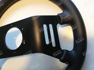 Superb leather sports steering wheel - RENAULT 18 (R18) - thumb-2