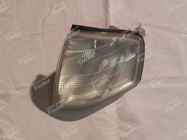 Blinklicht vorne links - MERCEDES BENZ C (W202) - 1301232923 / 2028260743 / 1305232109- 0
