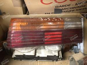 Complete left rear light - PEUGEOT 305