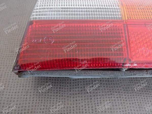 RIGHT TAIL LIGHT BMW E3 - BMW 2500/2800/2.8/3.0/3.3 (E3) - 4