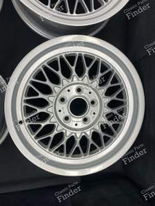 Original Alloy Wheels BBS RG 010 7Jx16 ET36 5x112 ONLY 6,9 kg. For Mercedes W124 W126 W201 W123 W108 - MERCEDES BENZ 190 (W201) - BBS- thumb-2