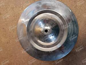 Chrome wheel cover - PEUGEOT 504