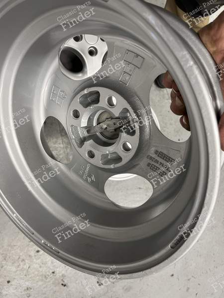 Jantes aluminium 13 pouces - RENAULT Twingo I - 7700422260 / 7701410283- 3