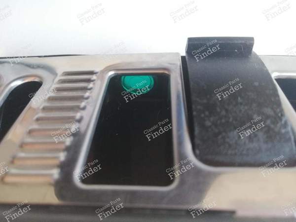 Ashtray - RENAULT 18 (R18) - 7704000290- 7