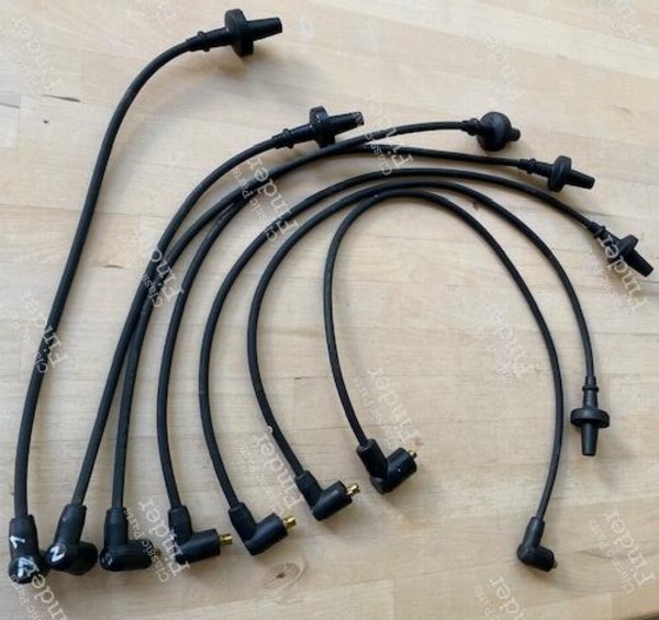 Jeu de câbles d'allumage pour le moteur PRV-V6 - VOLVO 240 / 260 - 0