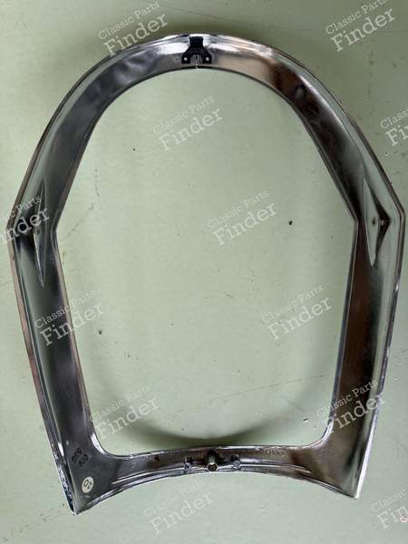 HEADLIGHT COVER - MERCEDES BENZ W111 / W112 (Heckflosse) - 1305542029- 2