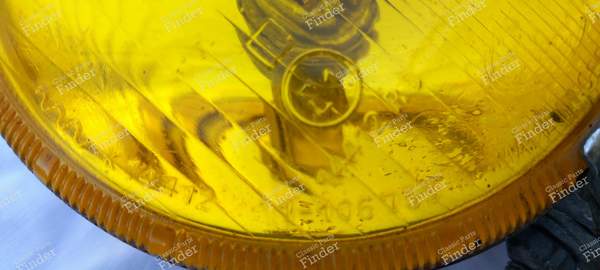 HELLA-SCHEINWERFER - MERCEDES BENZ /8 (W114 / W115) - K14412/  1.106753 /14412R8- 3