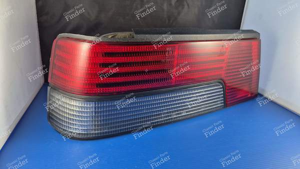 Rücklicht links - PEUGEOT 405 / Pars / Khazar - 0087017 / 6751223- 1