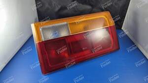 Feu arrière droit - R9 phase 1 - RENAULT 9 / Alliance / Broadway / 11 / Encore (R9 / R11) - 17409- thumb-2